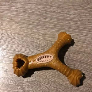 Reçu Jouet à Mâcher en Bois Indestructible pour le Nettoyage des Dents du chien du client F*****r.
